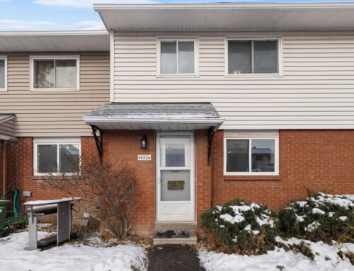 1458C Heatherington Rd, Hunt Club